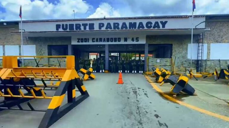 Fuerte-Paramacay