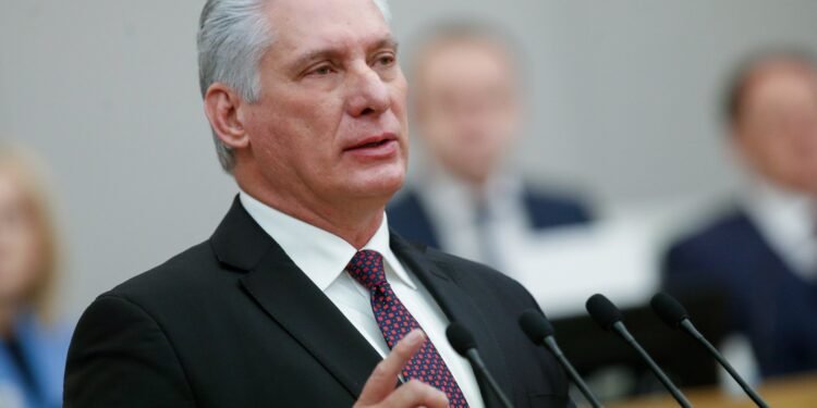 Miguel_Diaz-Canel_in_the_Russian_State_Duma_2022-11-22_04-750x375