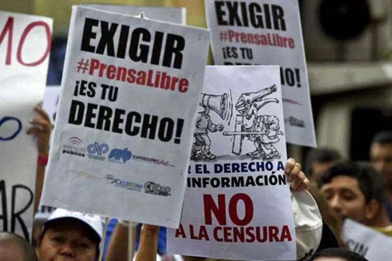 censura-prensa-libre