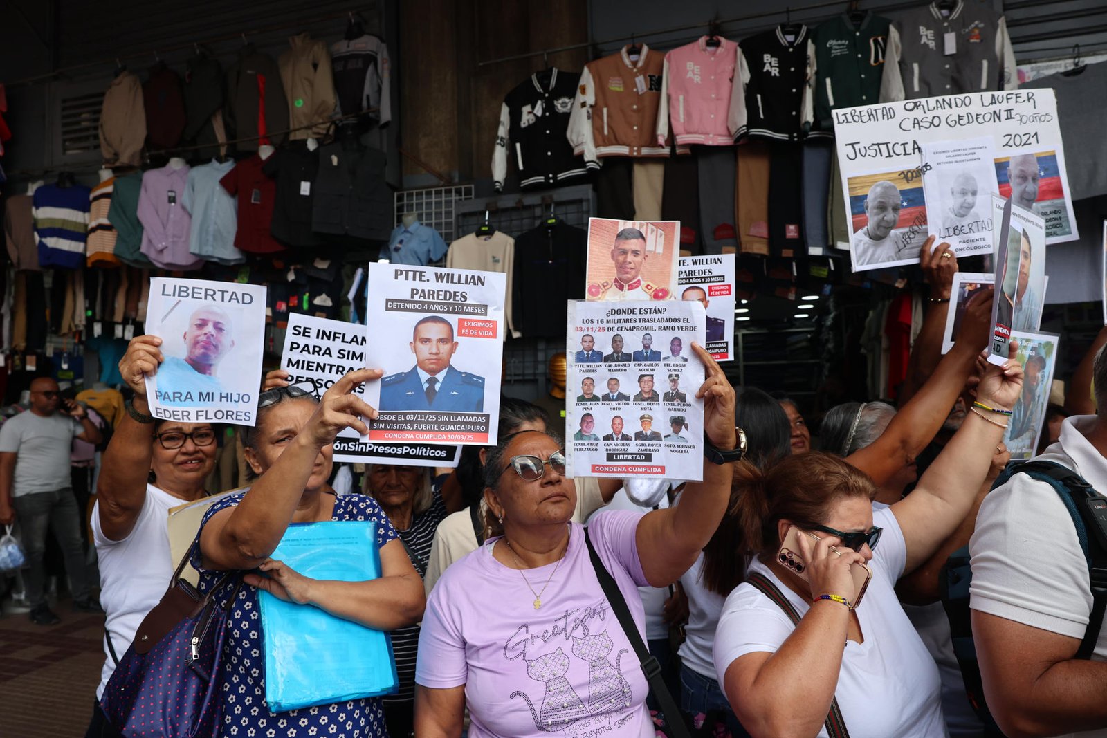 Familiares exigen amnistía para presos políticos en Caracas, Venezuela