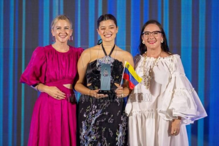 fabiana-abreu-conquista-el-oro-en-los-international-design-awards-2026