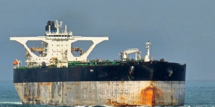 petrolero-ruso-750x375