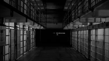 unsplash-prision-carcel-jail-prison-preso-prisionero-libertad