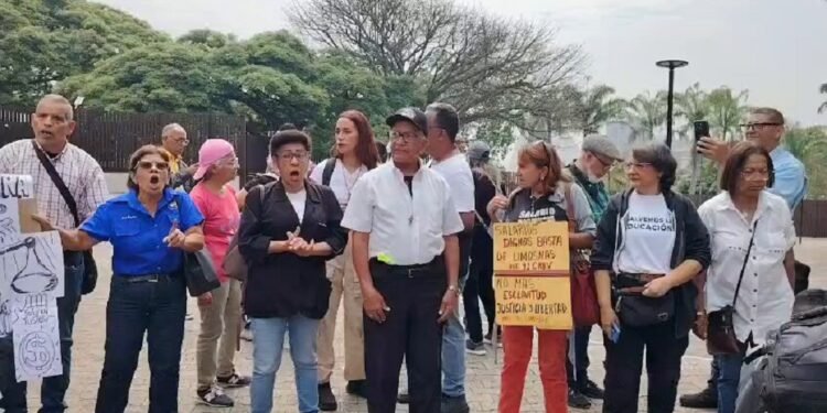 trabajadores-tsj-2-2-750x375