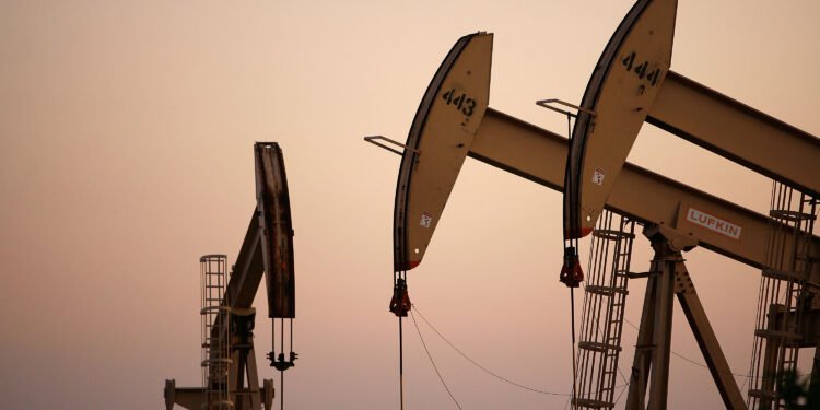 Refinerías de Japón esperan asegurar suficiente suministro, incluyendo de Venezuela, para reemplazar el crudo de Medio Oriente