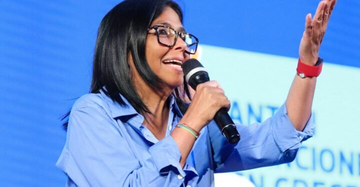 Delcy-Rodriguez-9-720x375