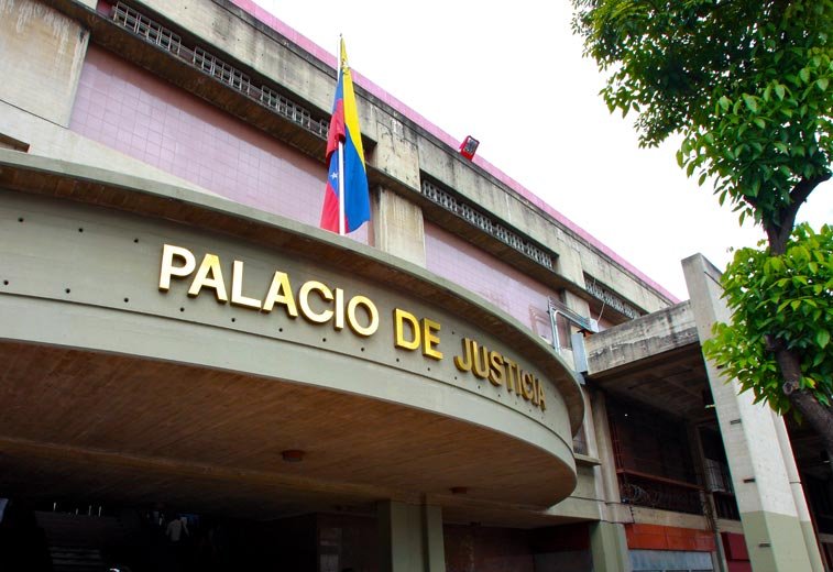 Palacio-de-Justicia-de-Caracas-2