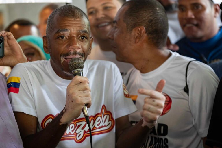 Sindicatos llaman a protestar por elecciones en Venezuela a 5 meses de captura de Maduro