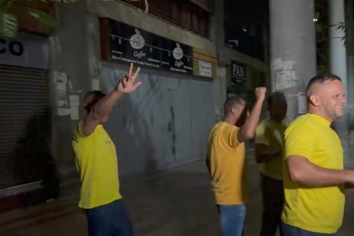 caso-paracaidistas-liberados
