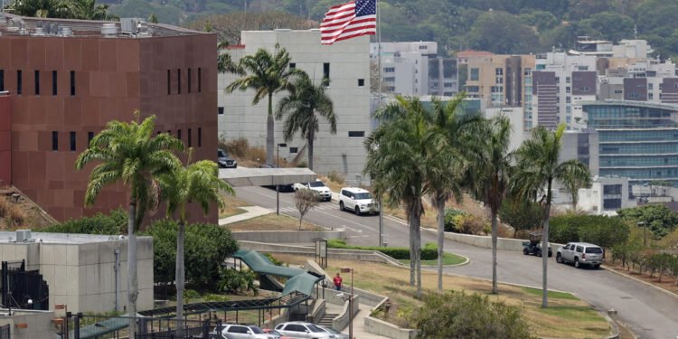 Embajada de EE.UU. en Venezuela dice que buscará vincular a empresarios de ambos países