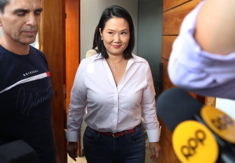Keiko Fujimori expresa "serenidad y mucha gratitud" por liderar la segunda vuelta en Perú