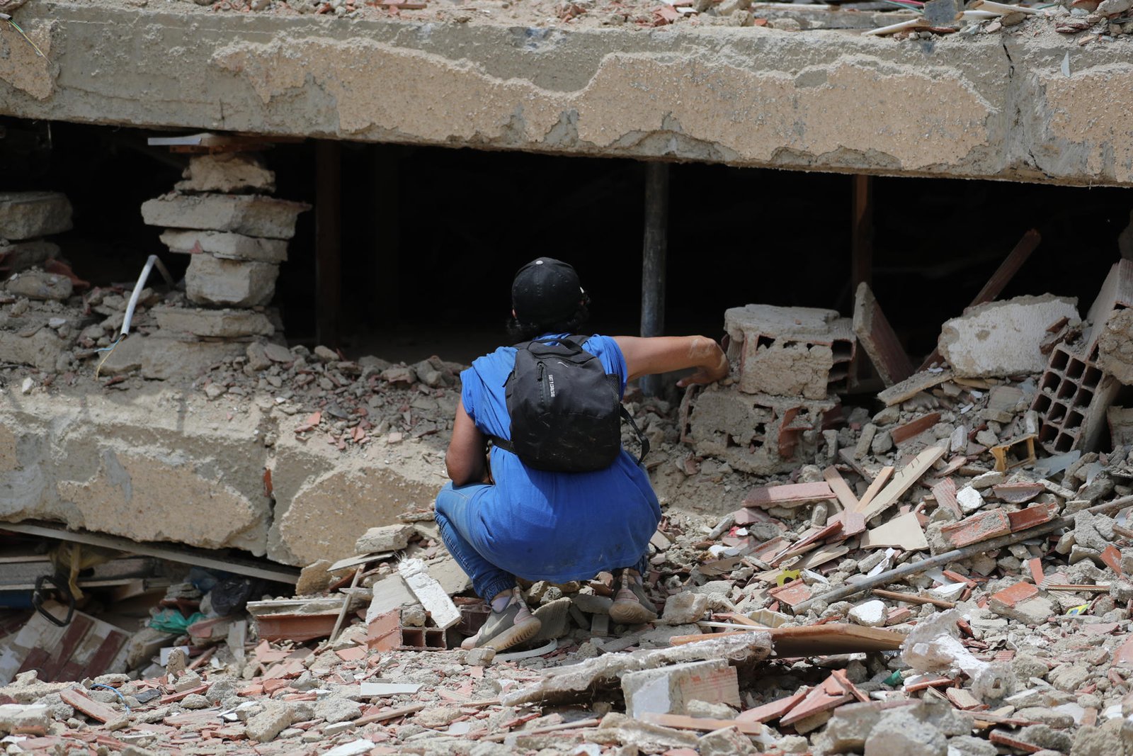 Suben a 2.954 los fallecidos y a 16.592 los heridos por los terremotos en Venezuela