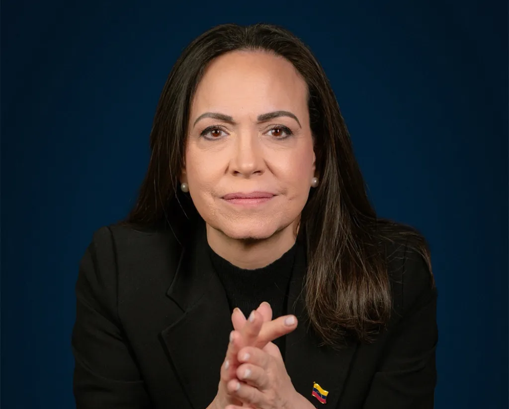 320_Corina-Machado-1000px