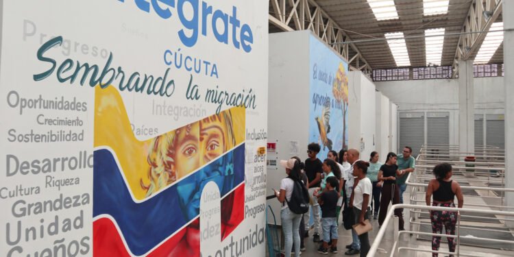 migrantes-Colombia-750x375