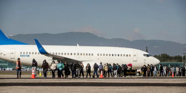 deportados-EFE-750x375 (1)